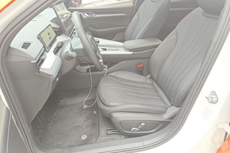 Used Geely Auto Preface 2025 Dongfang Yao 1.5TD Kunlun Edition Left Front Seat