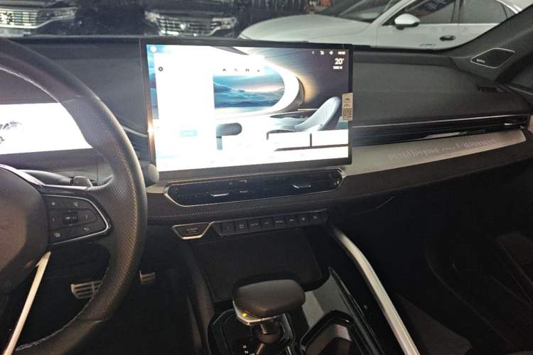 Used Geely Auto Preface 2025 Dongfang Yao 2.0TD Lanxing Edition Audio And AC Panel