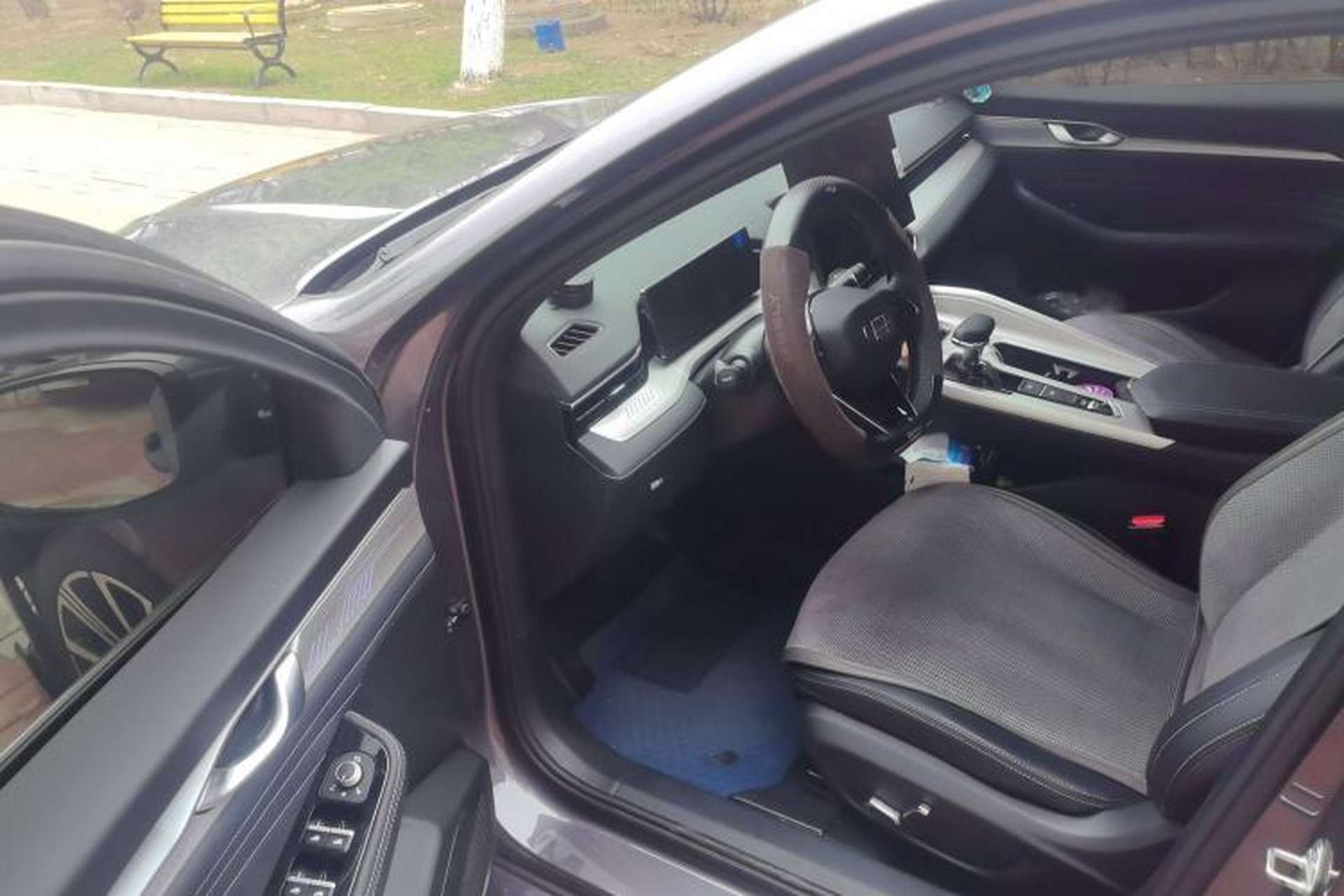 Used Geely Auto Preface 2025 Dongfang Yao 1.5TD Kunlun Edition Driver Seat