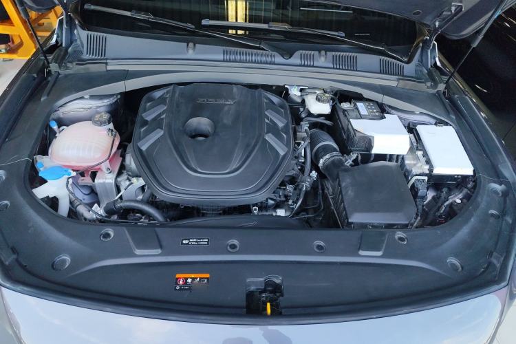 Used Geely Auto Preface 2025 Dongfang Yao 2.0TD Moonlight Edition Engine Bay