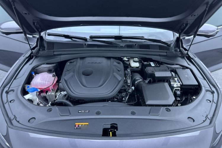 Used Geely Auto Preface 2025 Dongfang Yao 2.0TD Jin Chao Edition Engine Bay