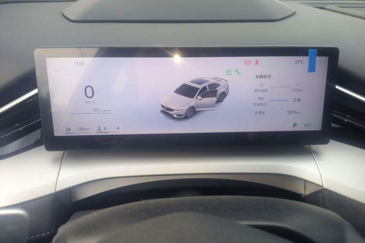 Used Geely Auto Preface 2025 Dongfang Yao 2.0TD Moonlight Edition Instrument Cluster