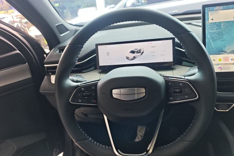 Used Geely Auto Preface 2025 Dongfang Yao 1.5TD Kunlun Edition Interior 4