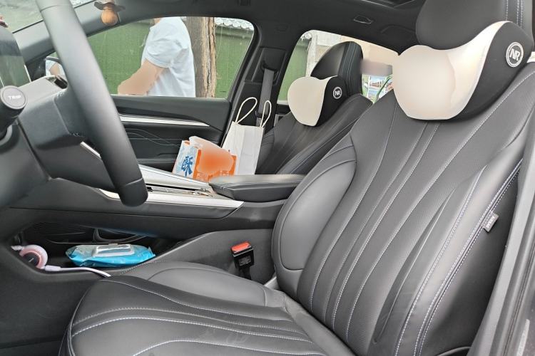 Used Geely Auto Preface 2025 Dongfang Yao 1.5TD Kunlun Edition Left Front Seat