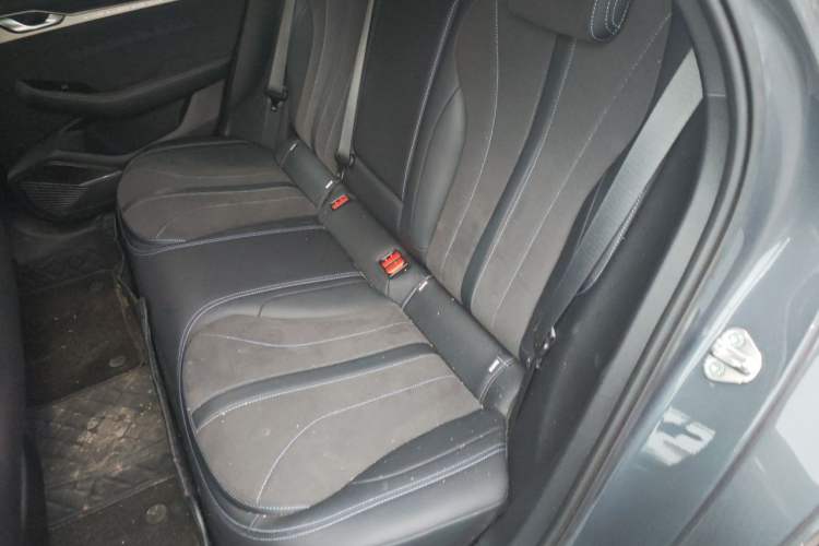 Used Geely Auto Preface 2025 Dongfang Yao 2.0TD Lanxing Edition Left Rear Seat