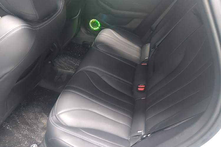 Used Geely Auto Preface 2025 Dongfang Yao 1.5TD Kunlun Edition Left Rear Seat