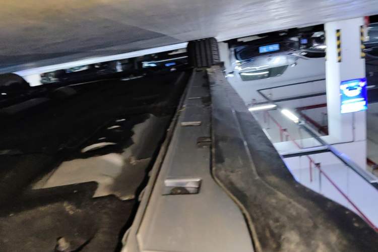 Used Geely Auto Preface 2025 Dongfang Yao 2.0TD Jin Chao Edition Left Side Sill