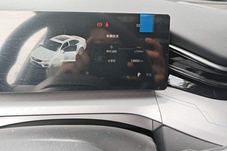 Used Geely Auto Preface 2025 Dongfang Yao 1.5TD Kunlun Edition Odometer Close Up