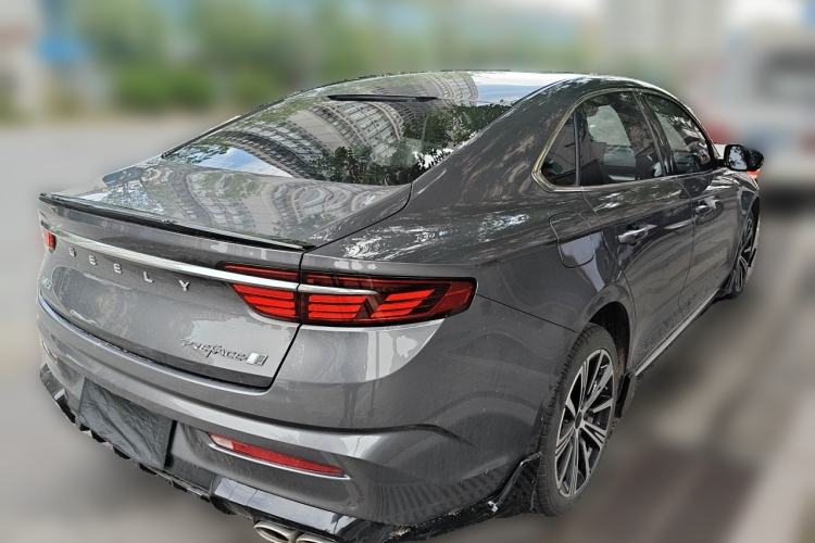 Used Geely Auto Preface 2025 Dongfang Yao 1.5TD Kunlun Edition Rear Right 45 Deg