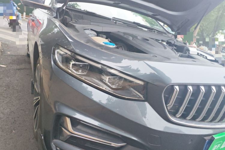 Used Geely Auto Preface 2025 Dongfang Yao 2.0TD Lanxing Edition Right Front Headlight