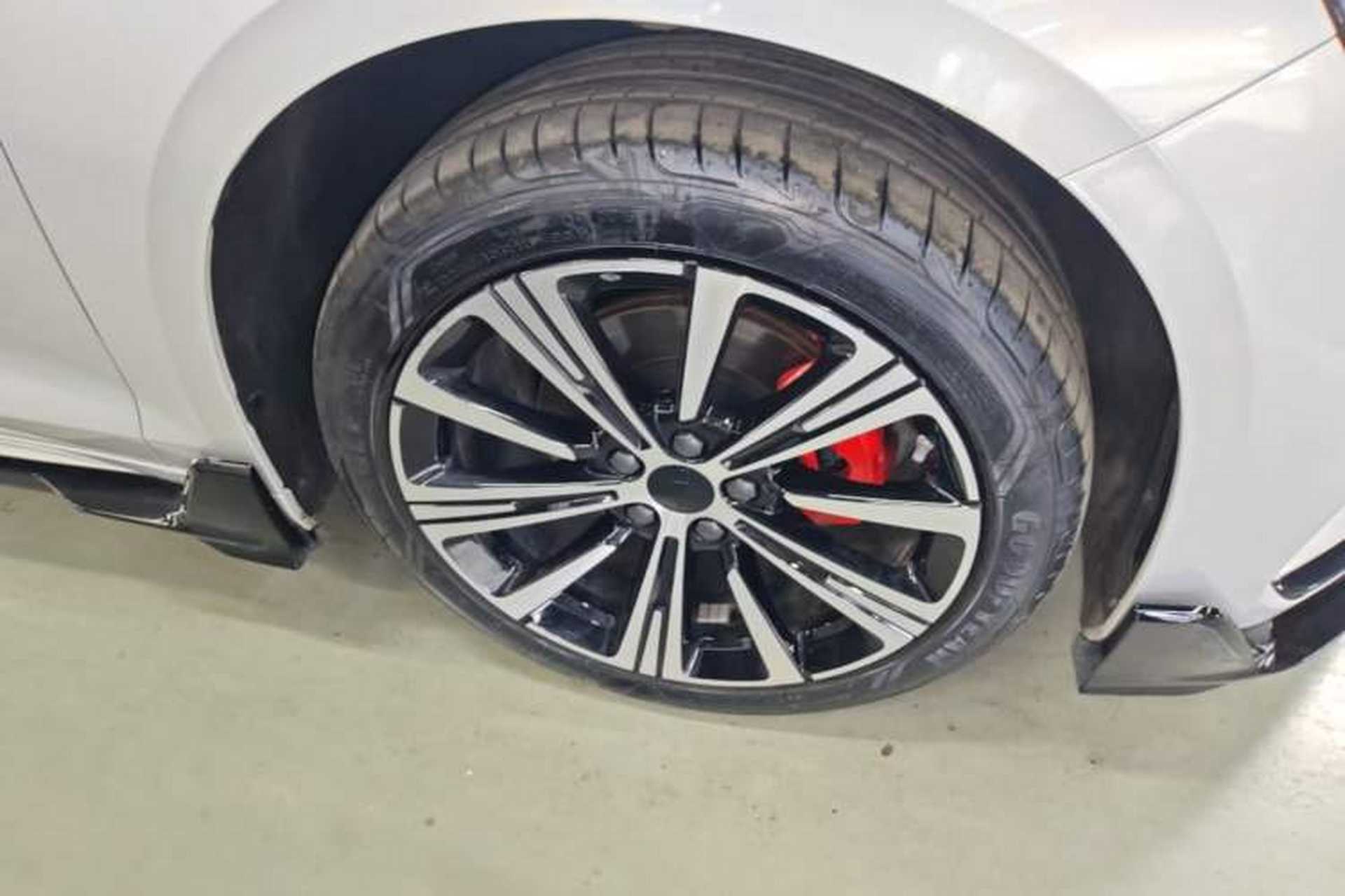 Used Geely Auto Preface 2025 Dongfang Yao 2.0TD Lanxing Edition Right Front Wheel Hub