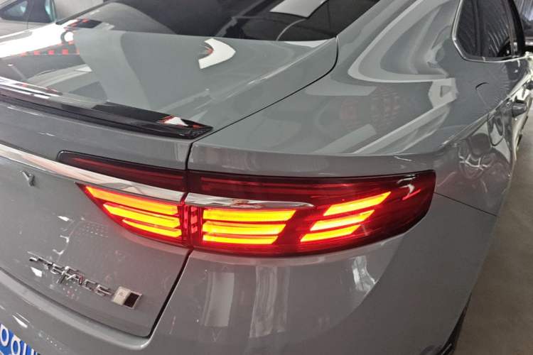 Used Geely Auto Preface 2025 Dongfang Yao 2.0TD Lanxing Edition Right Rear Taillight