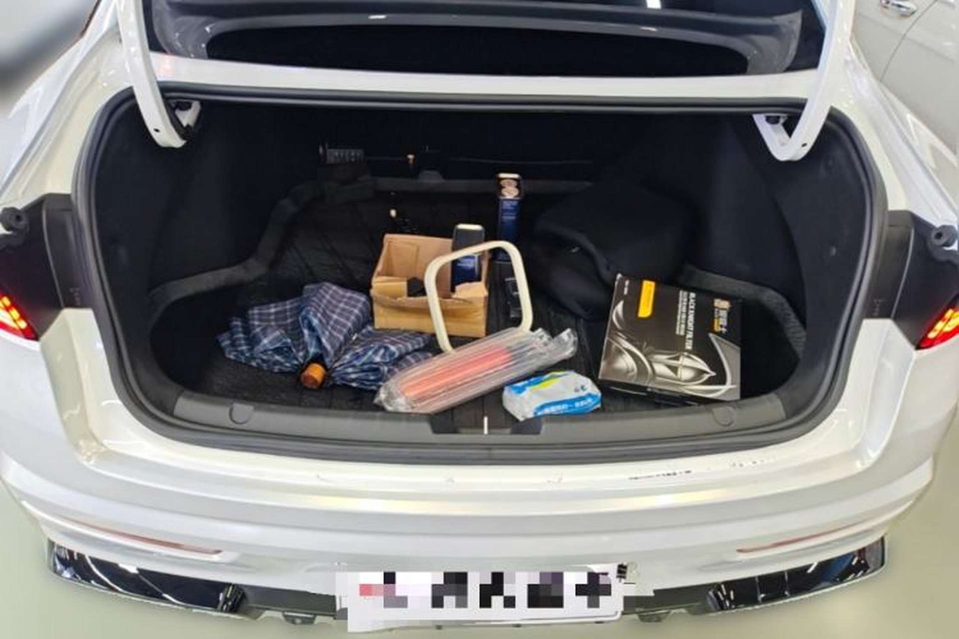 Used Geely Auto Preface 2025 Dongfang Yao 2.0TD Lanxing Edition Trunk