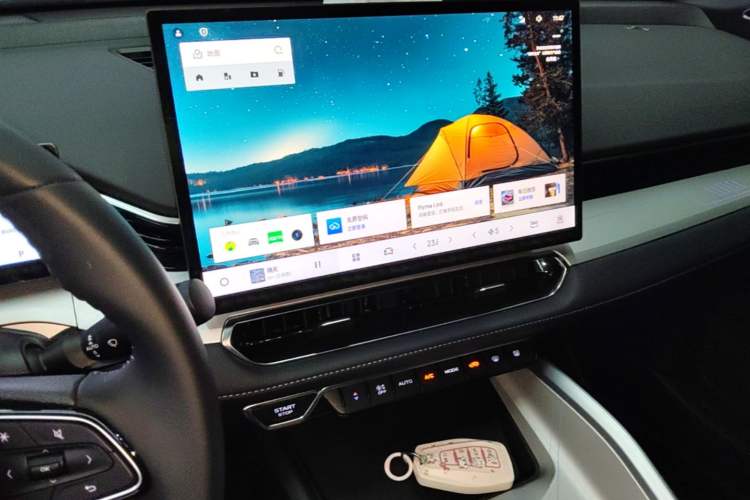 Used Geely Auto Preface 2025 Dongfang Yao 1.5TD Fuyao Edition Audio And AC Panel