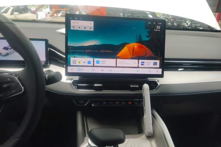 Used Geely Auto Preface 2025 Dongfang Yao 1.5TD Fuyao Edition Audio And AC Panel