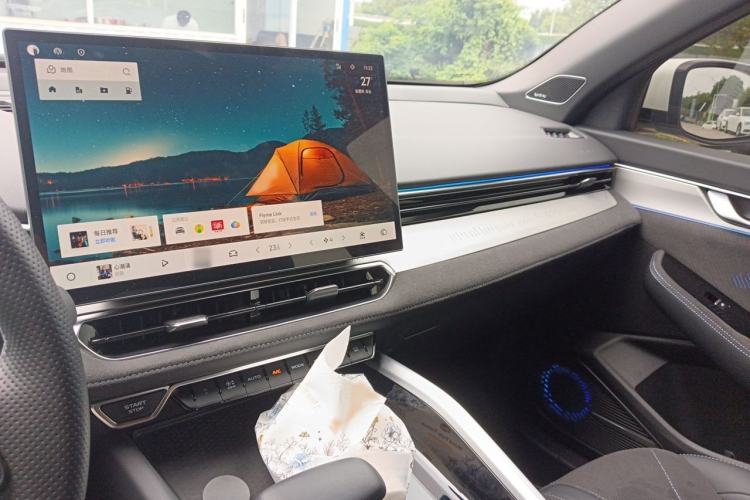Used Geely Auto Preface 2025 Dongfang Yao 2.0TD Lanxing Edition Audio And AC Panel