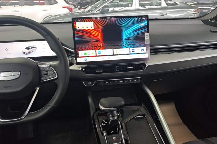 Used Geely Auto Preface 2025 Dongfang Yao 2.0TD Lanxing Edition Audio And AC Panel