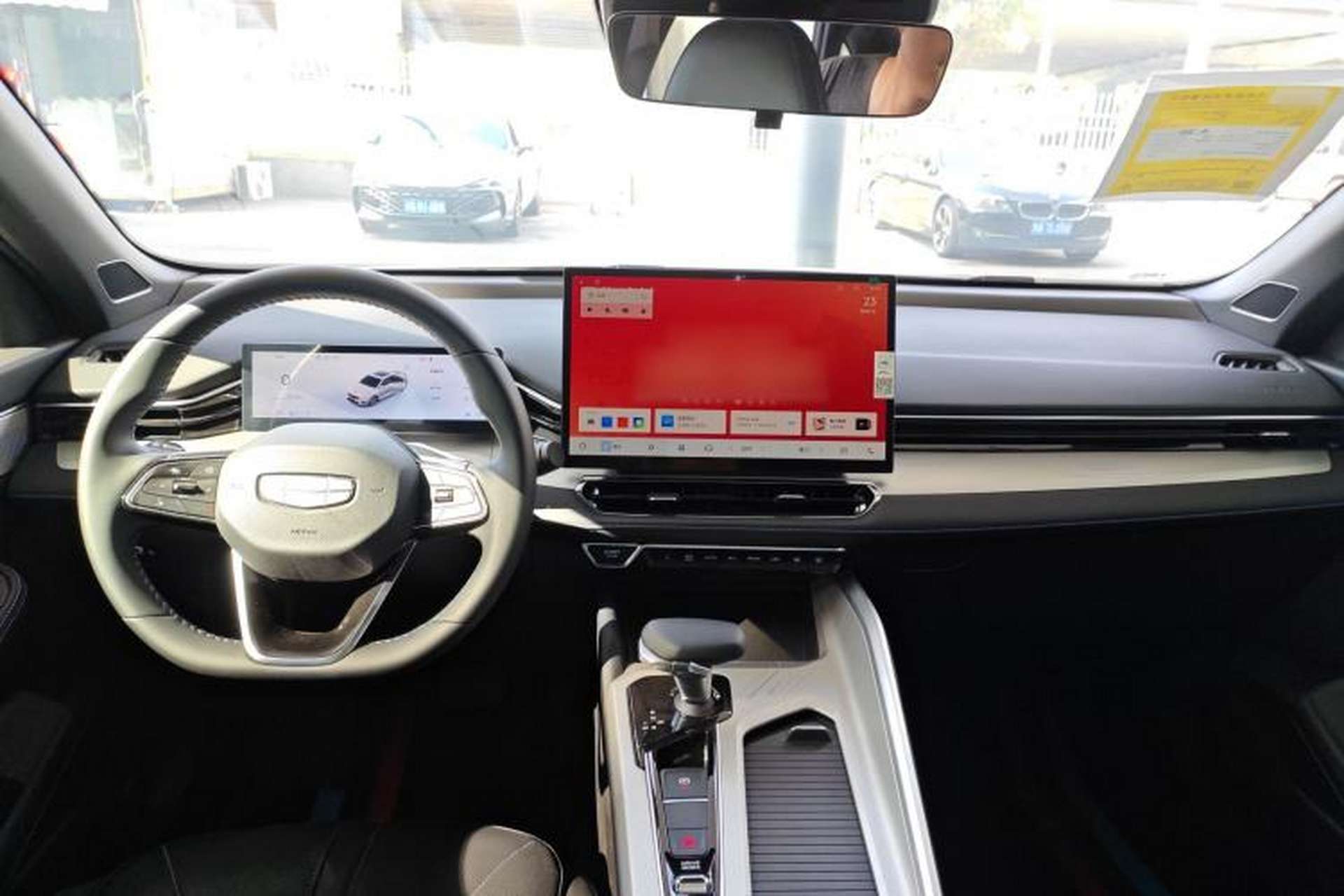 Used Geely Auto Preface 2025 Dongfang Yao 1.5TD Kunlun Edition Center Console