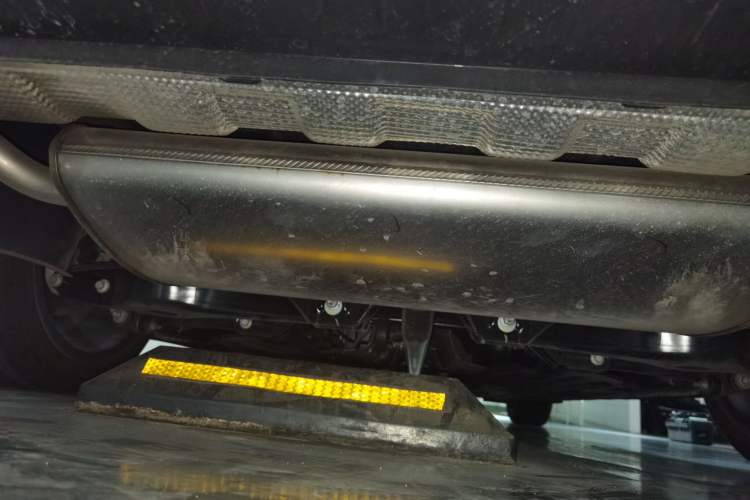 Used Geely Auto Preface 2025 Dongfang Yao 1.5TD Kunlun Edition Chassis Rear
