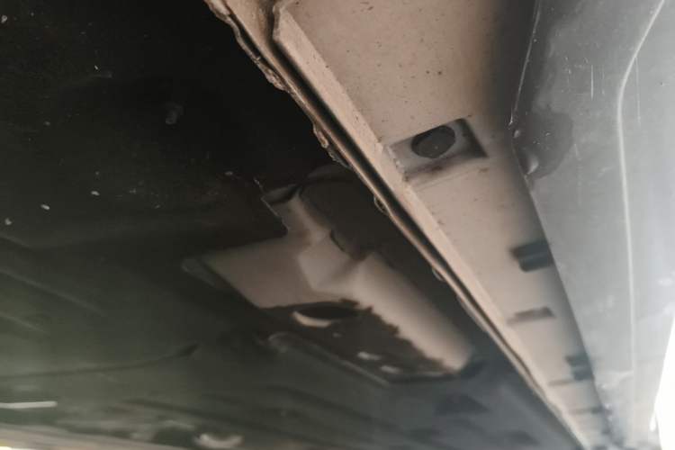 Used Geely Auto Preface 2025 Dongfang Yao 2.0TD Lanxing Edition Chassis Rear Right