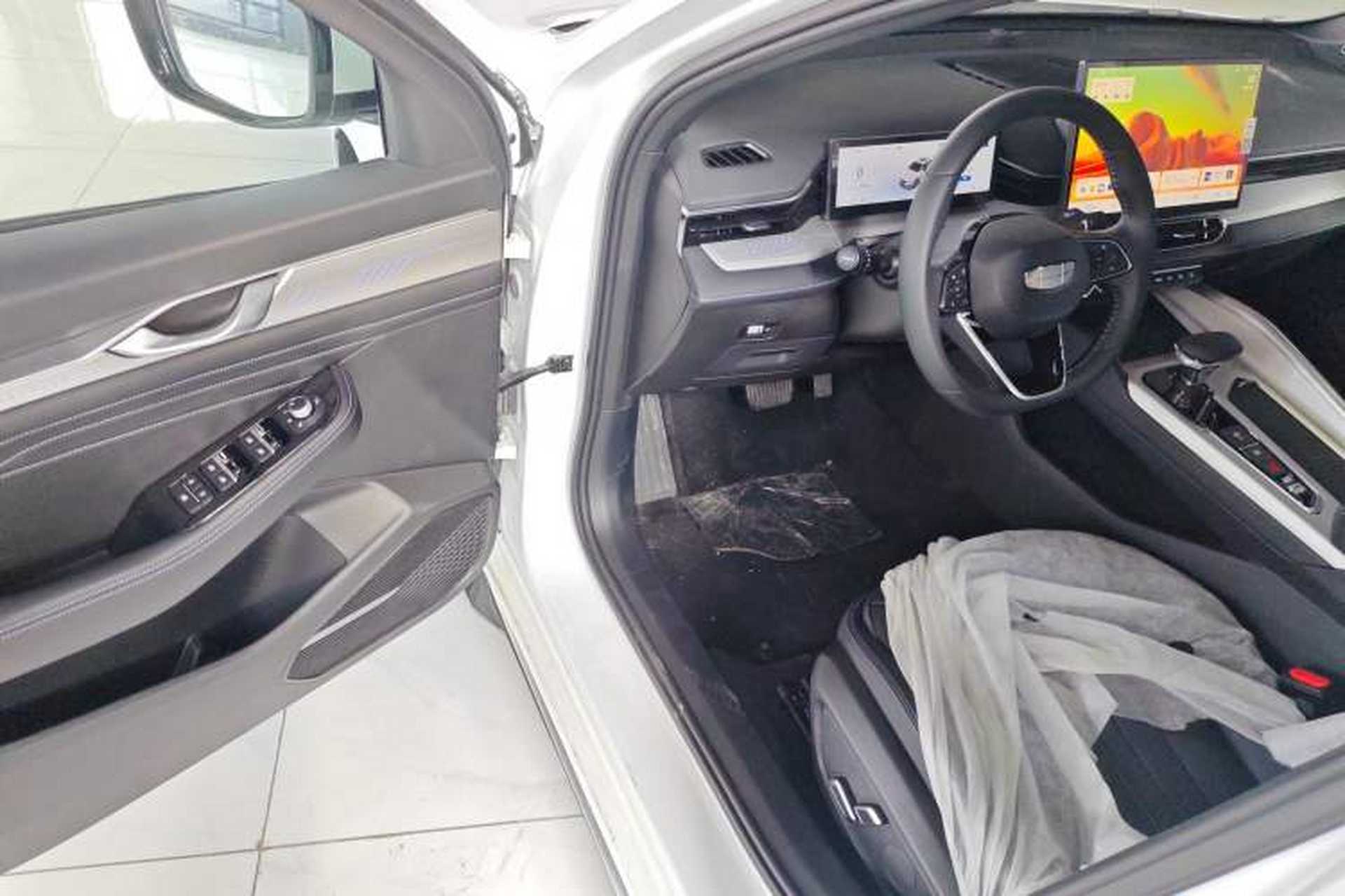 Used Geely Auto Preface 2025 Dongfang Yao 1.5TD Kunlun Edition Driver Seat