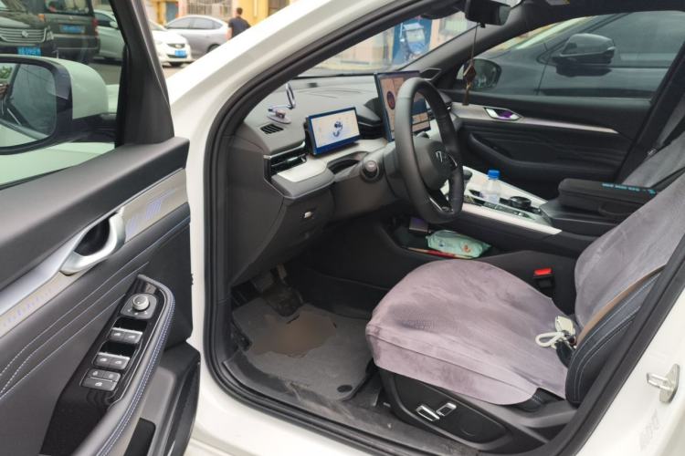 Used Geely Auto Preface 2025 Dongfang Yao 1.5TD Fuyao Edition Driver Seat