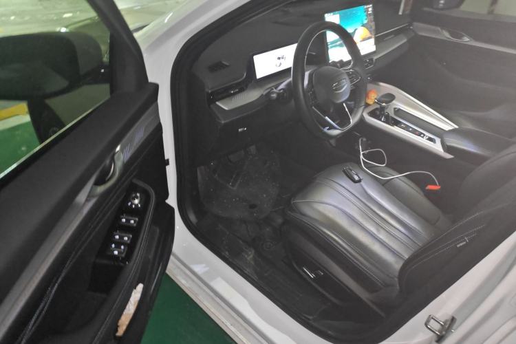 Used Geely Auto Preface 2025 Dongfang Yao 1.5TD Fuyao Edition Driver Seat