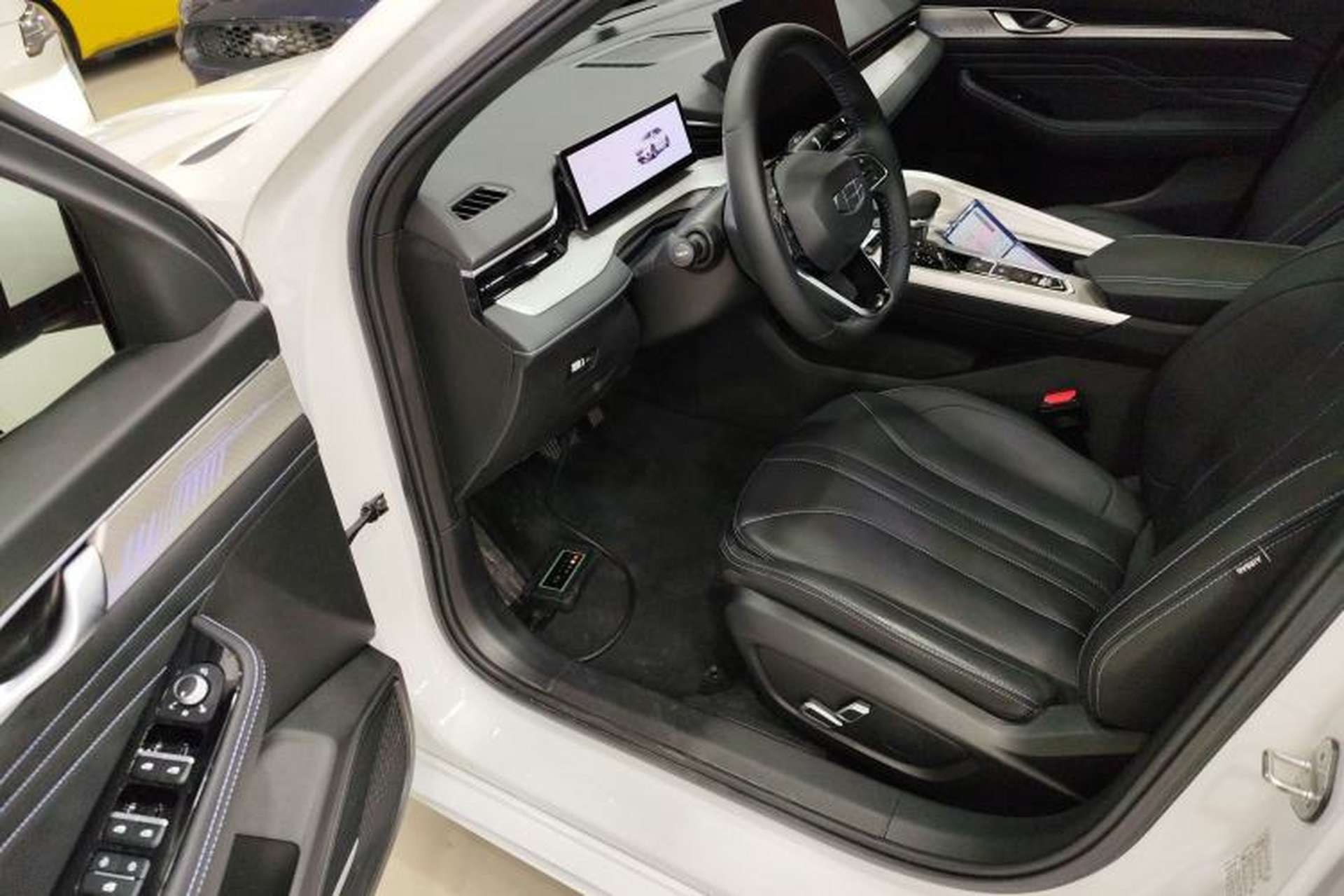 Used Geely Auto Preface 2025 Dongfang Yao 1.5TD Fuyao Edition Driver Seat