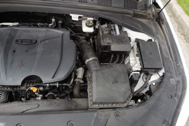 Used Geely Auto Preface 2025 Dongfang Yao 1.5TD Kunlun Edition Engine Bay Left