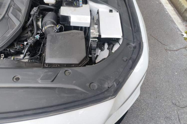 Used Geely Auto Preface 2025 Dongfang Yao 2.0TD Lanxing Edition Engine Bay Left