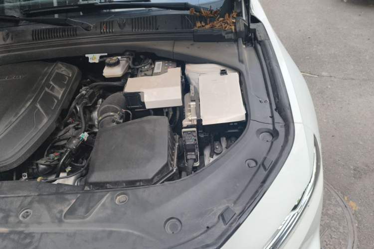 Used Geely Auto Preface 2025 Dongfang Yao 2.0TD Lanxing Edition Engine Bay Left