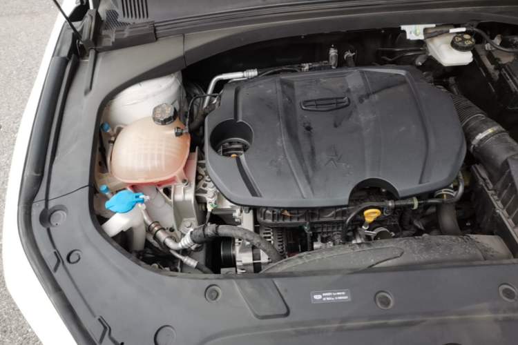 Used Geely Auto Preface 2025 Dongfang Yao 1.5TD Kunlun Edition Engine Bay Right