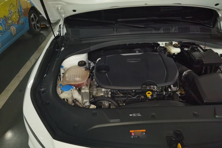 Used Geely Auto Preface 2025 Dongfang Yao 1.5TD Kunlun Edition Engine Bay Right