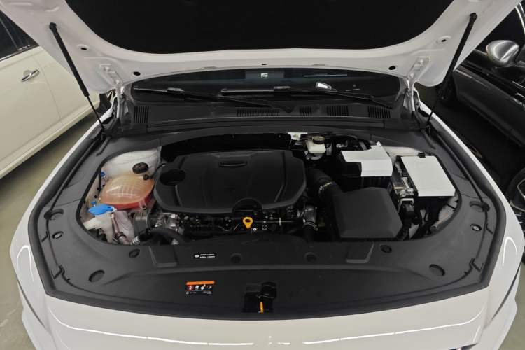 Used Geely Auto Preface 2025 Dongfang Yao 1.5TD Fuyao Edition Engine Bay