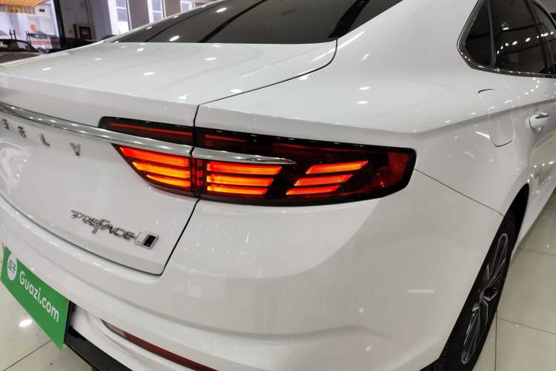 Used Geely Auto Preface 2025 Dongfang Yao 1.5TD Fuyao Edition Exterior 3
