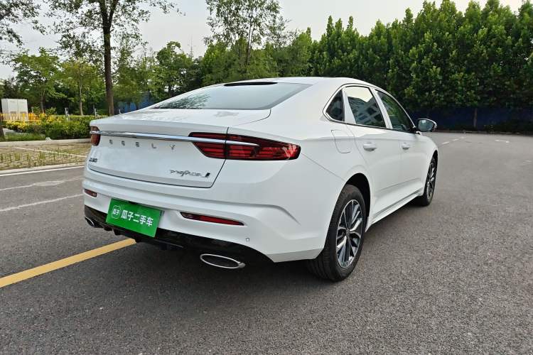 Used Geely Auto Preface 2025 Dongfang Yao 1.5TD Fuyao Edition Exterior 4