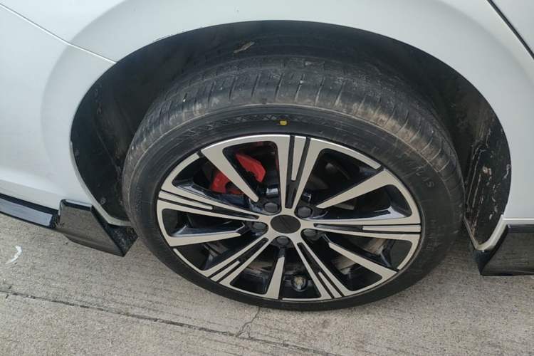 Used Geely Auto Preface 2025 Dongfang Yao 1.5TD Kunlun Edition Exterior 5