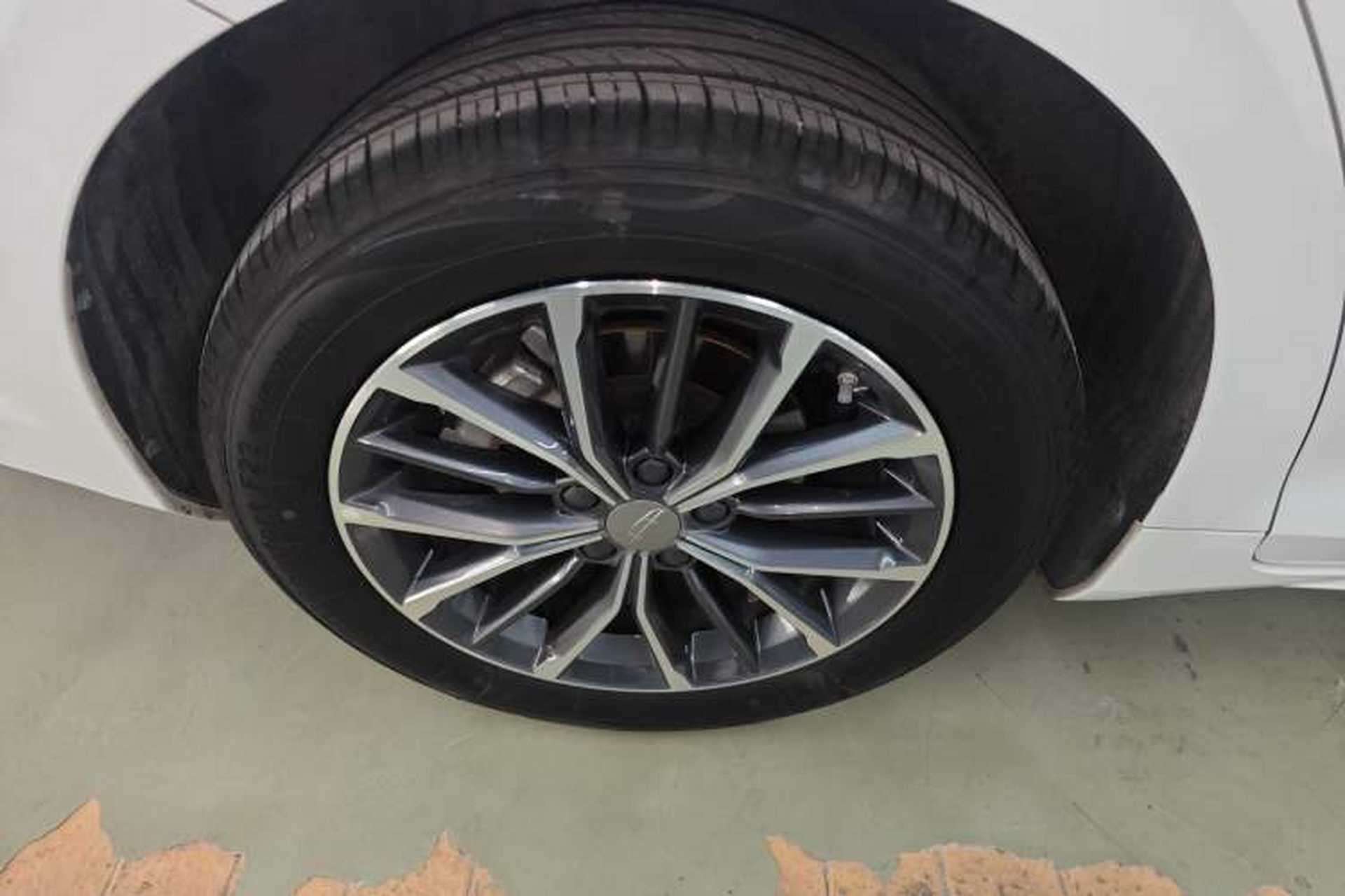 Used Geely Auto Preface 2025 Dongfang Yao 1.5TD Fuyao Edition Exterior 5