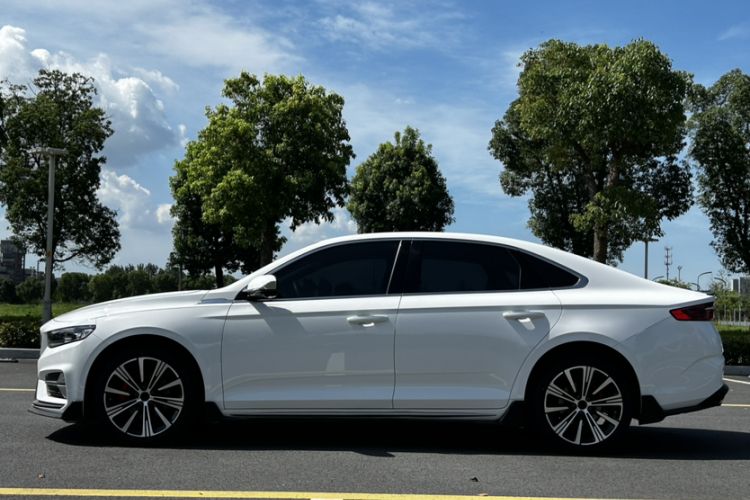 Used Geely Auto Preface 2025 Dongfang Yao 1.5TD Kunlun Edition Exterior 6