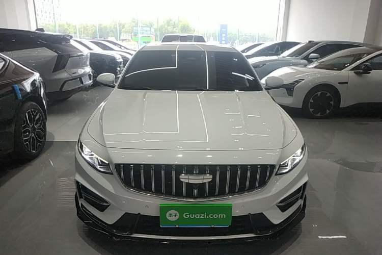 Used Geely Auto Preface 2025 Dongfang Yao 1.5TD Kunlun Edition Front