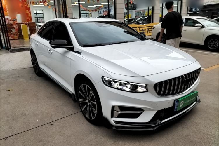 Used Geely Auto Preface 2025 Dongfang Yao 1.5TD Kunlun Edition Front Right 45 Deg