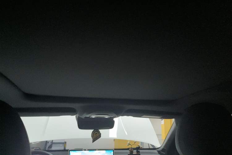 Used Geely Auto Preface 2025 Dongfang Yao 1.5TD Fuyao Edition Headliner