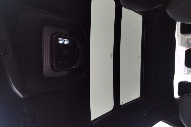 Used Geely Auto Preface 2025 Dongfang Yao 1.5TD Fuyao Edition Headliner
