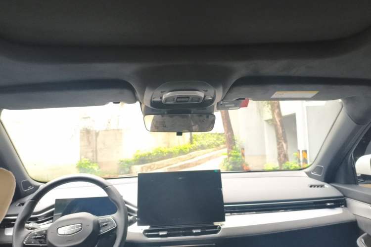 Used Geely Auto Preface 2025 Dongfang Yao 2.0TD Lanxing Edition Headliner