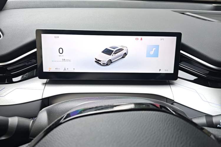 Used Geely Auto Preface 2025 Dongfang Yao 1.5TD Fuyao Edition Instrument Cluster
