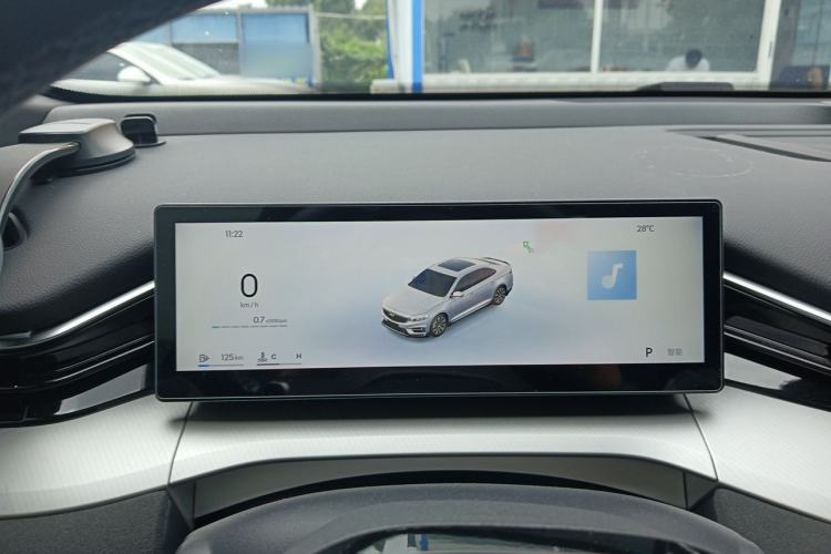 Used Geely Auto Preface 2025 Dongfang Yao 2.0TD Lanxing Edition Instrument Cluster