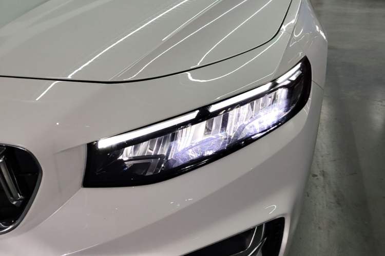 Used Geely Auto Preface 2025 Dongfang Yao 1.5TD Fuyao Edition Left Front Headlight