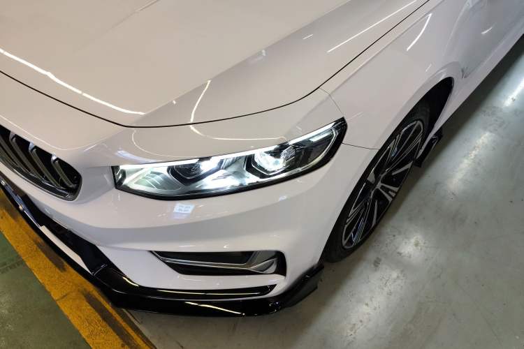Used Geely Auto Preface 2025 Dongfang Yao 1.5TD Kunlun Edition Left Front Headlight