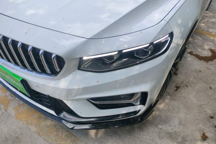 Used Geely Auto Preface 2025 Dongfang Yao 1.5TD Kunlun Edition Left Front Headlight