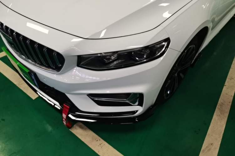 Used Geely Auto Preface 2025 Dongfang Yao 1.5TD Kunlun Edition Left Front Headlight
